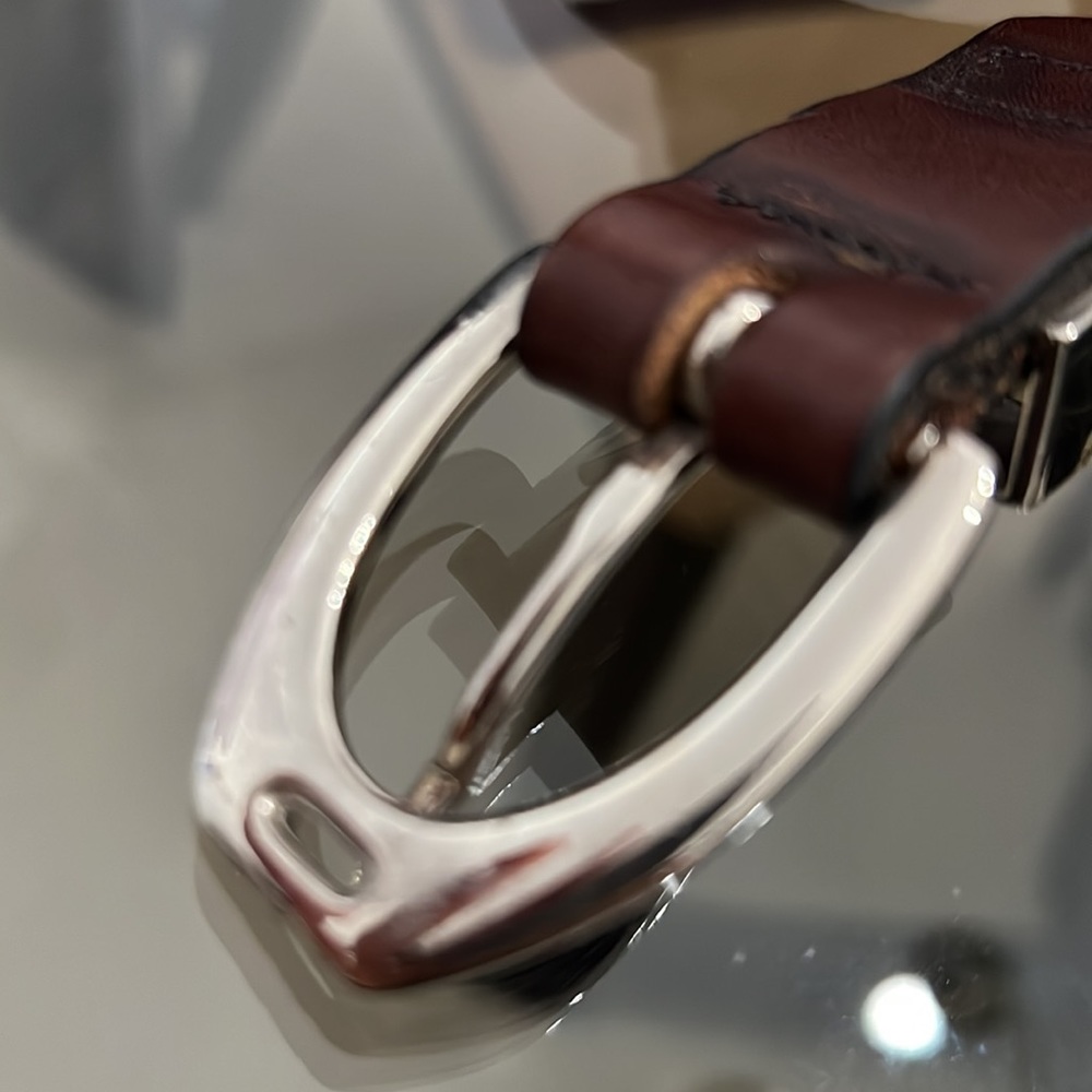 Horse-themed Brown Leather Belt - Size 30 - Picture 10 of 11